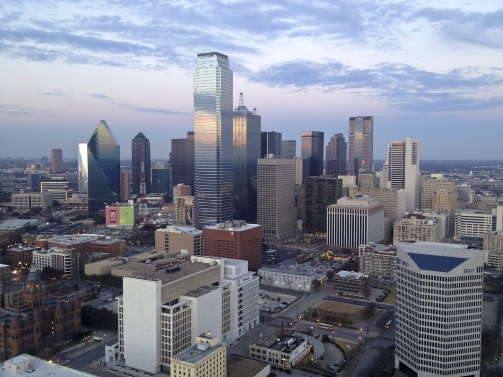 dallas teexas city skyline